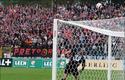 2004-10-03_Wisła_Kraków-Cracovia_1b-078