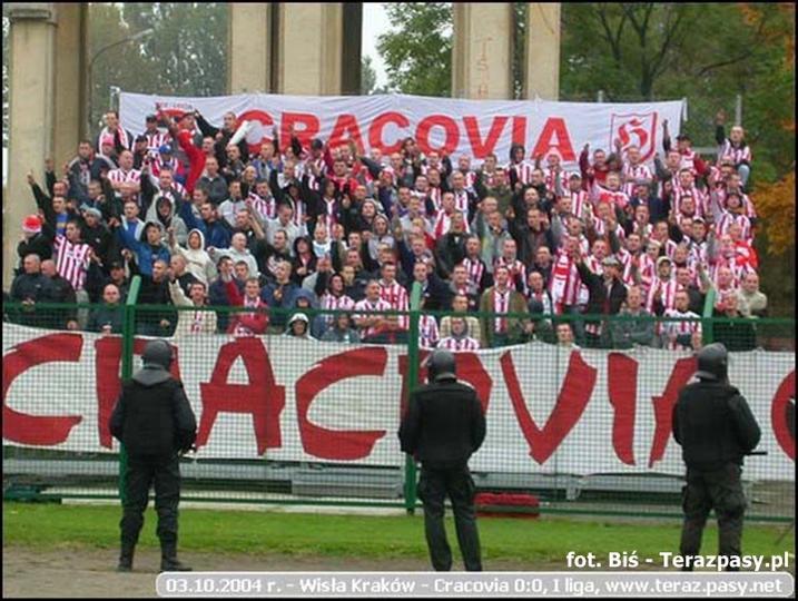 2004-10-03_Wisła_Kraków-Cracovia_1b-089