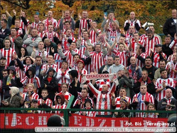 2004-10-03_Wisła_Kraków-Cracovia_1b-125