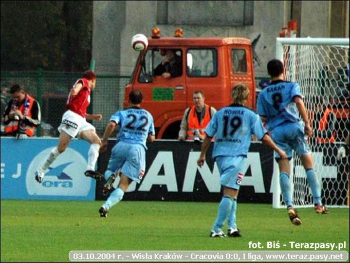 2004-10-03_Wisła_Kraków-Cracovia_2b-052