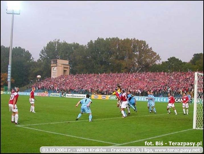 2004-10-03_Wisła_Kraków-Cracovia_2b-081
