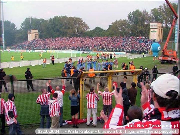 2004-10-03_Wisła_Kraków-Cracovia_2b-104