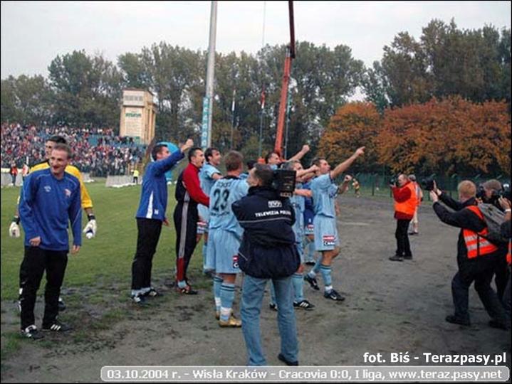 2004-10-03_Wisła_Kraków-Cracovia_2b-108