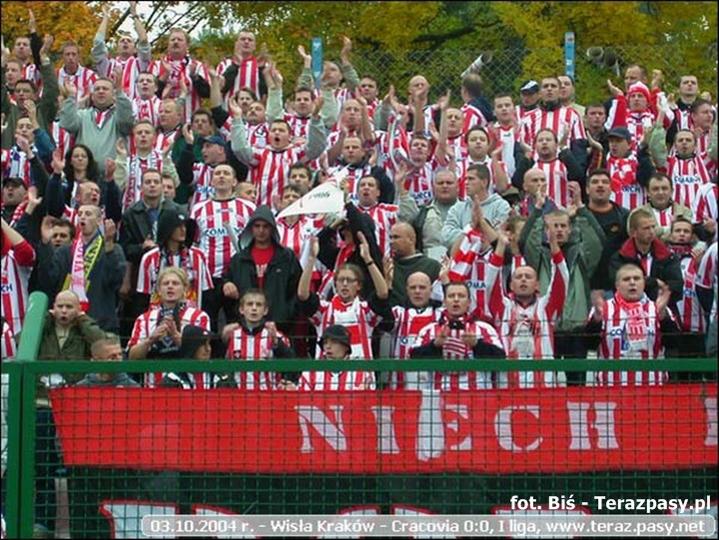 2004-10-03_Wisła_Kraków-Cracovia_3b-038