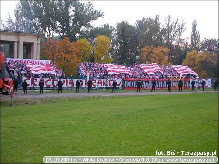 2004-10-03_Wisła_Kraków-Cracovia_3b-057