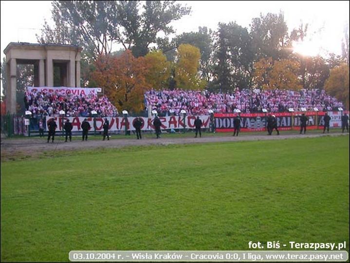 2004-10-03_Wisła_Kraków-Cracovia_3b-069