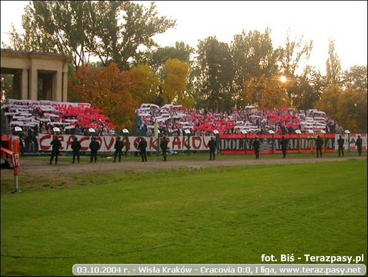 2004-10-03_Wisła_Kraków-Cracovia_3b-077