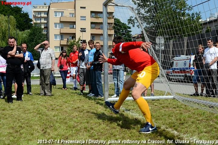 2013-07-14_Cracovia_Prezentacja_4053_720