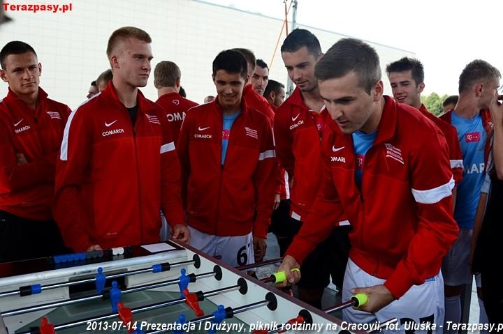 2013-07-14_Cracovia_Prezentacja_4100_720