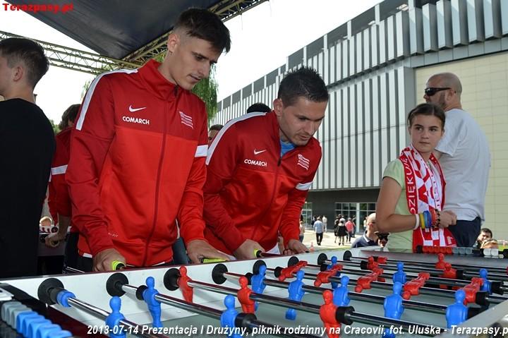 2013-07-14_Cracovia_Prezentacja_4125_720