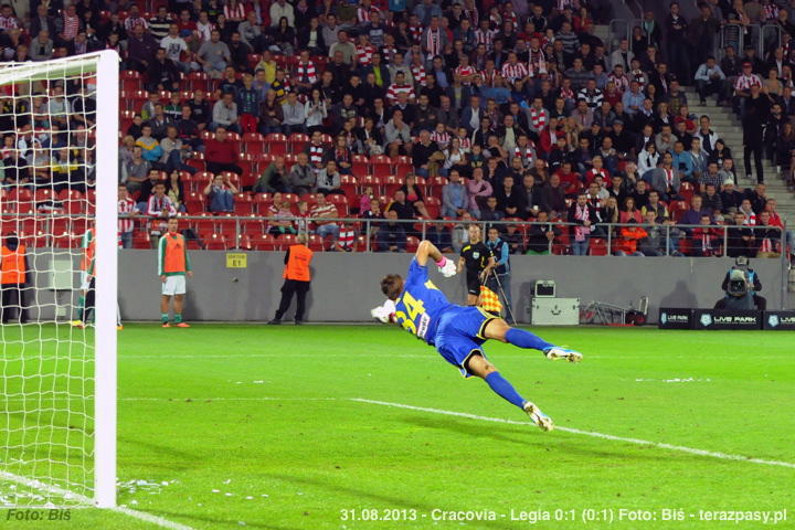 2013-08-31-cracovia-legia_bl_401_720_720