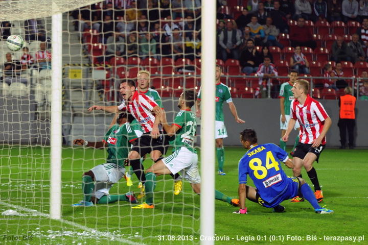 2013-08-31-cracovia-legia_bl_628_720_720