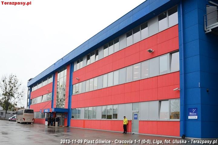 2013-11-09_Piast_Gliwice-Cracovia_7904_720