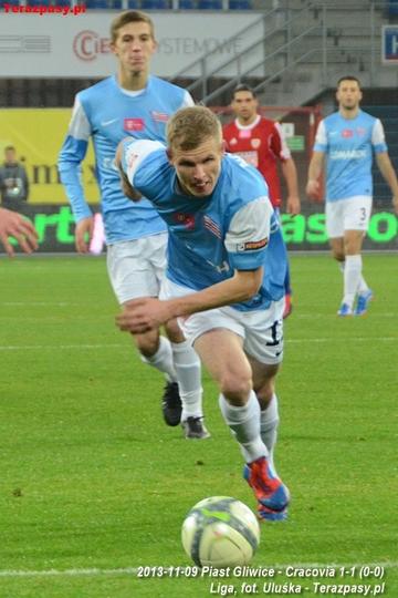 2013-11-09_Piast_Gliwice-Cracovia_8008_720