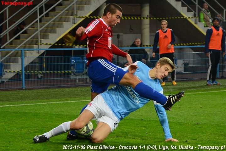 2013-11-09_Piast_Gliwice-Cracovia_8089_720