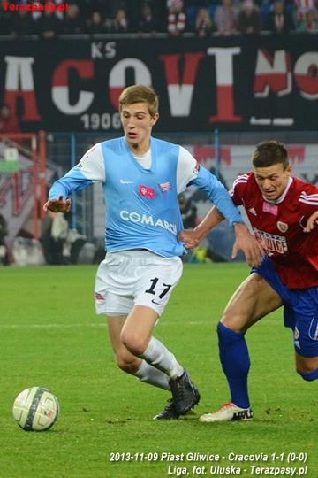 2013-11-09_Piast_Gliwice-Cracovia_8121_720