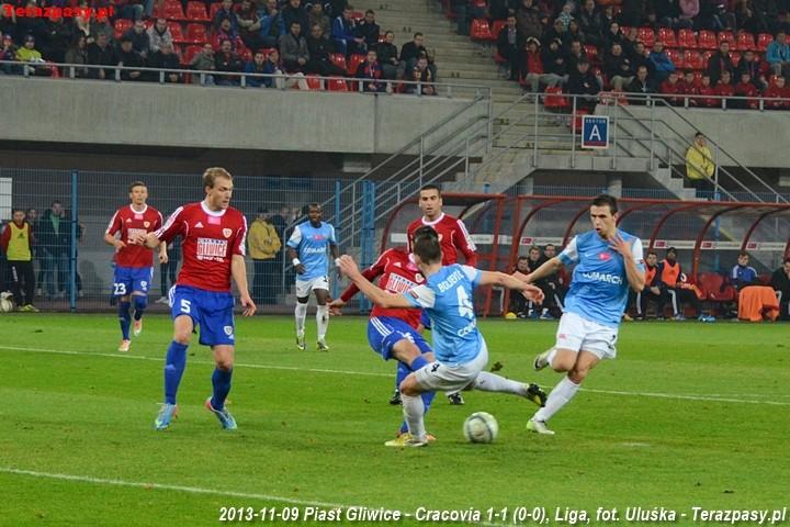 2013-11-09_Piast_Gliwice-Cracovia_8367_720