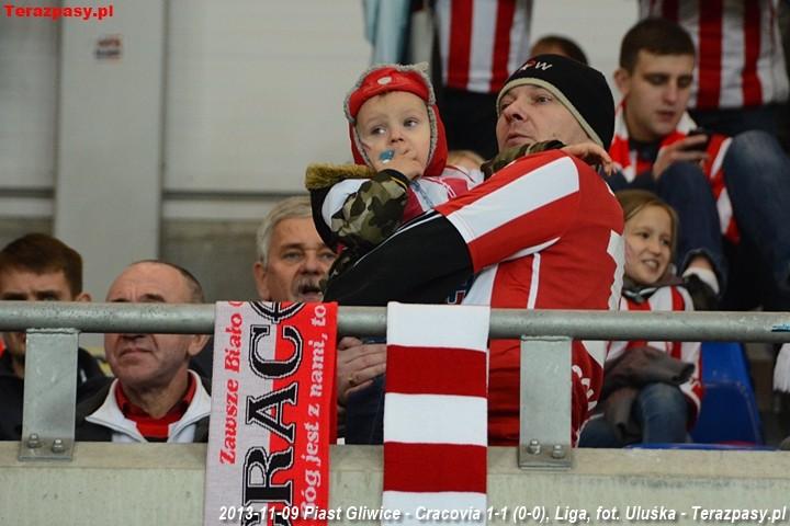 2013-11-09_Piast_Gliwice-Cracovia_8607_720