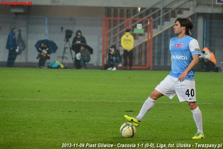 2013-11-09_Piast_Gliwice-Cracovia_8775_720
