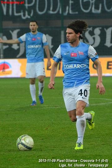 2013-11-09_Piast_Gliwice-Cracovia_8927_720