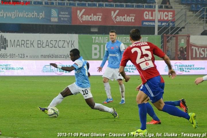 2013-11-09_Piast_Gliwice-Cracovia_8977_720