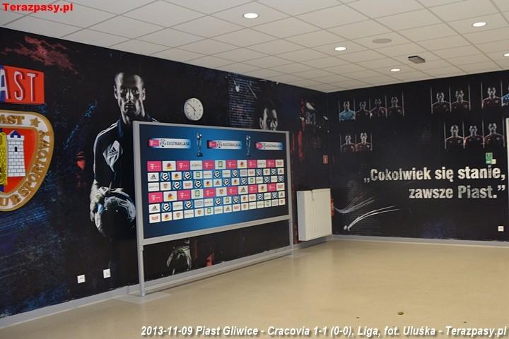 2013-11-09_Piast_Gliwice-Cracovia_9143_720