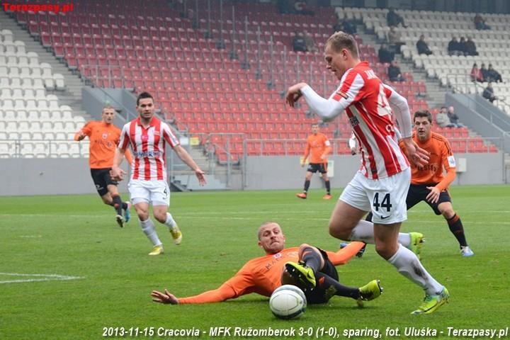 2013-11-15_Cracovia-Ruzomberok_9253_720