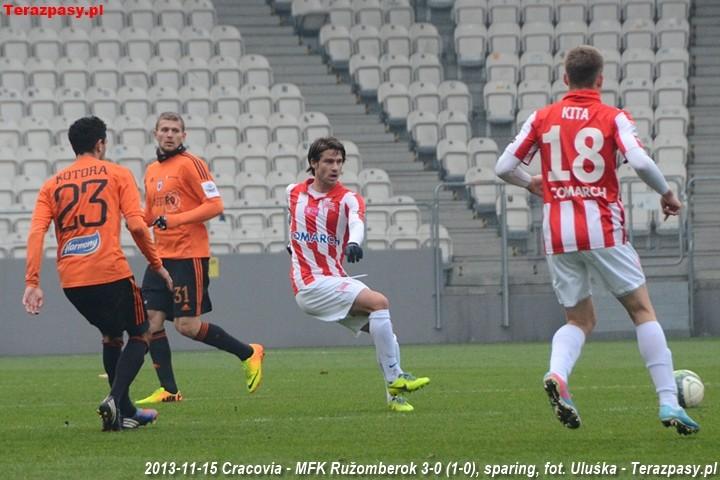 2013-11-15_Cracovia-Ruzomberok_9485_720