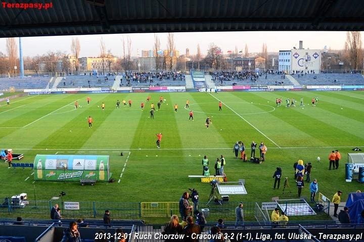 2013-12-01_Ruch_Chorzow-Cracovia_3086_720