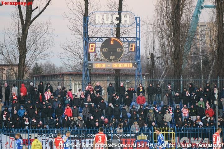 2013-12-01_Ruch_Chorzow-Cracovia_3281_720
