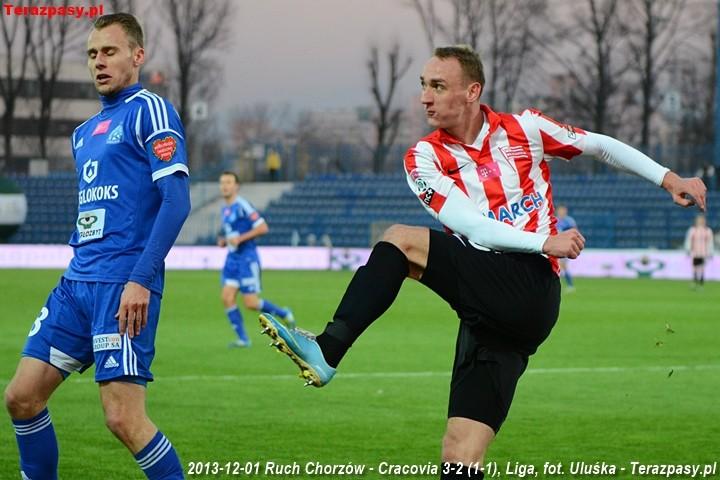 2013-12-01_Ruch_Chorzow-Cracovia_3303_720