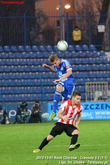 2013-12-01_Ruch_Chorzow-Cracovia_3380_720