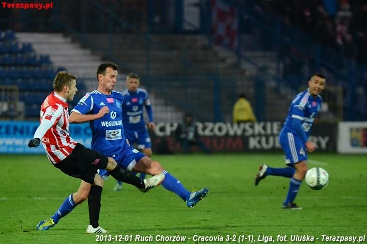 2013-12-01_Ruch_Chorzow-Cracovia_3453_720