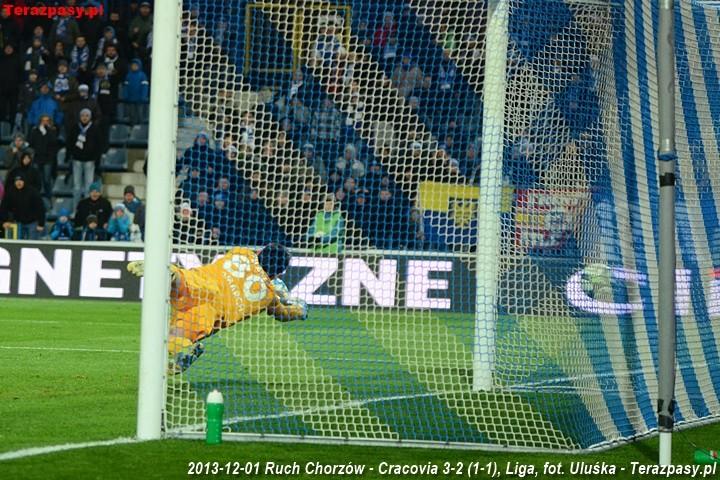 2013-12-01_Ruch_Chorzow-Cracovia_3541_720