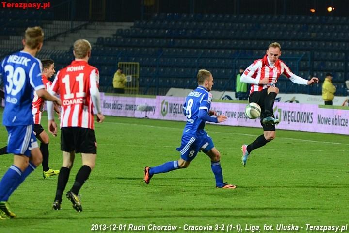 2013-12-01_Ruch_Chorzow-Cracovia_3883_720