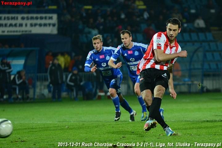 2013-12-01_Ruch_Chorzow-Cracovia_4046_720