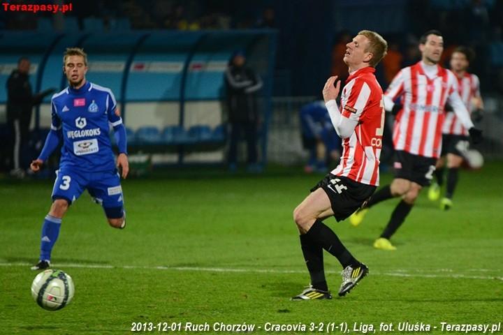 2013-12-01_Ruch_Chorzow-Cracovia_4105_720