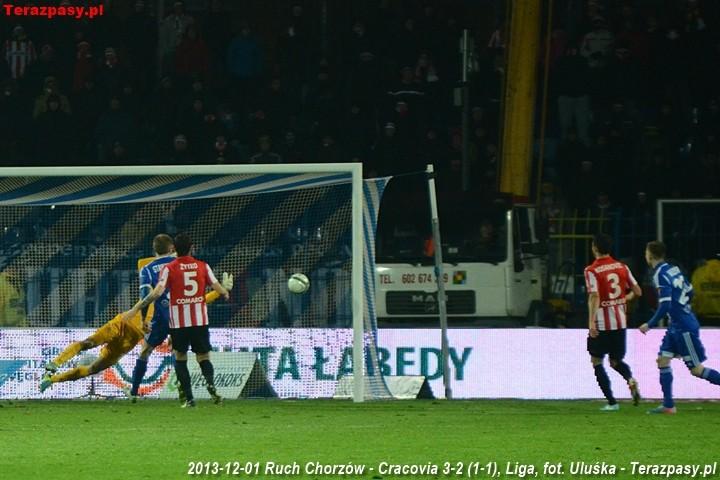 2013-12-01_Ruch_Chorzow-Cracovia_4125_720