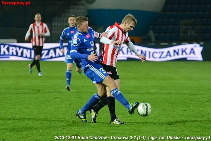 2013-12-01_Ruch_Chorzow-Cracovia_4195_720
