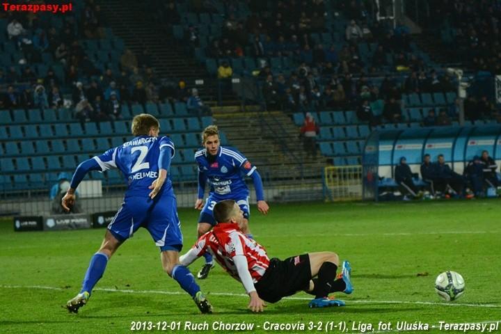 2013-12-01_Ruch_Chorzow-Cracovia_4354_720