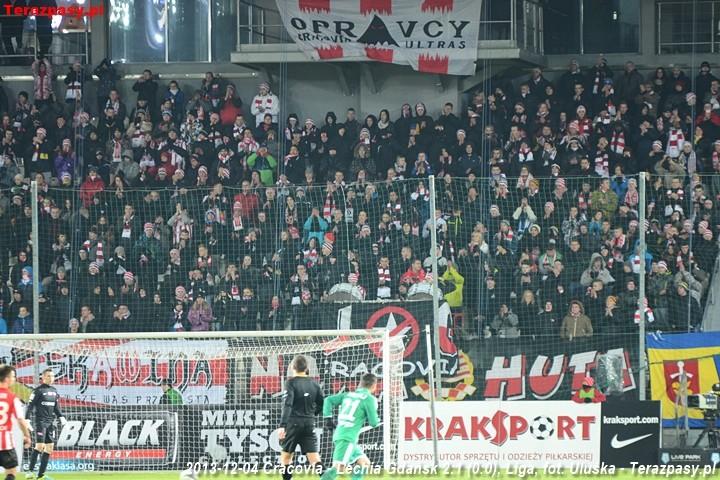 2013-12-04_Cracovia-Lechia_Gdansk_5004_720