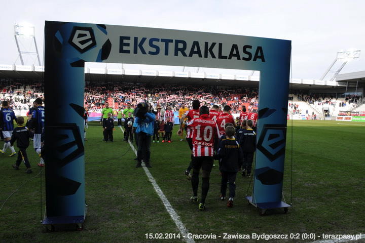 2014-02-15-cracovia-zawisza_bl_012_720_720
