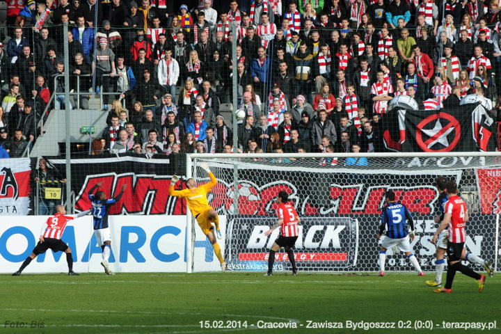 2014-02-15-cracovia-zawisza_bl_227_720_720