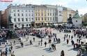 2013-09-21_Przemarsz_Cracovii_2310_720