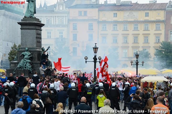2013-09-21_Przemarsz_Cracovii_2372_720
