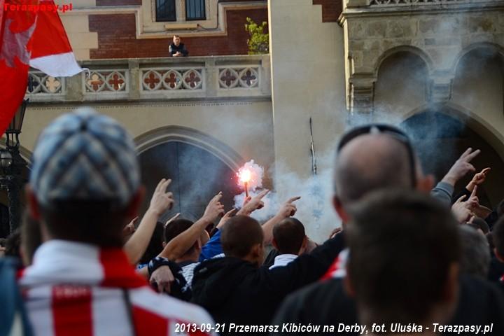 2013-09-21_Przemarsz_Cracovii_2431_720
