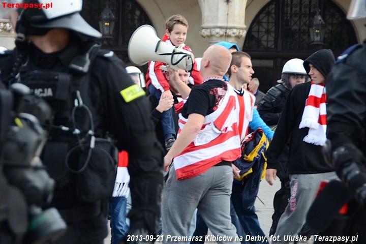 2013-09-21_Przemarsz_Cracovii_2536_720