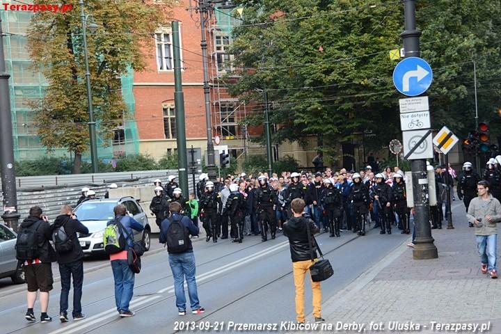2013-09-21_Przemarsz_Cracovii_2565_720