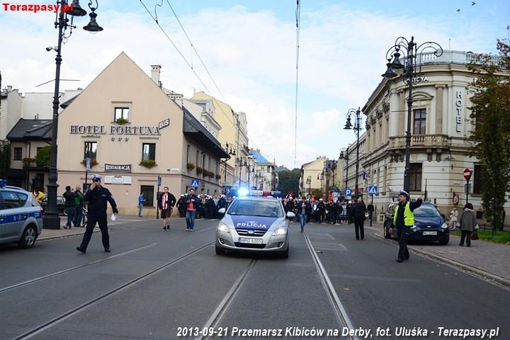 2013-09-21_Przemarsz_Cracovii_2605_720
