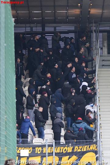 2017-02-19_Cracovia-Pogon_7301_720